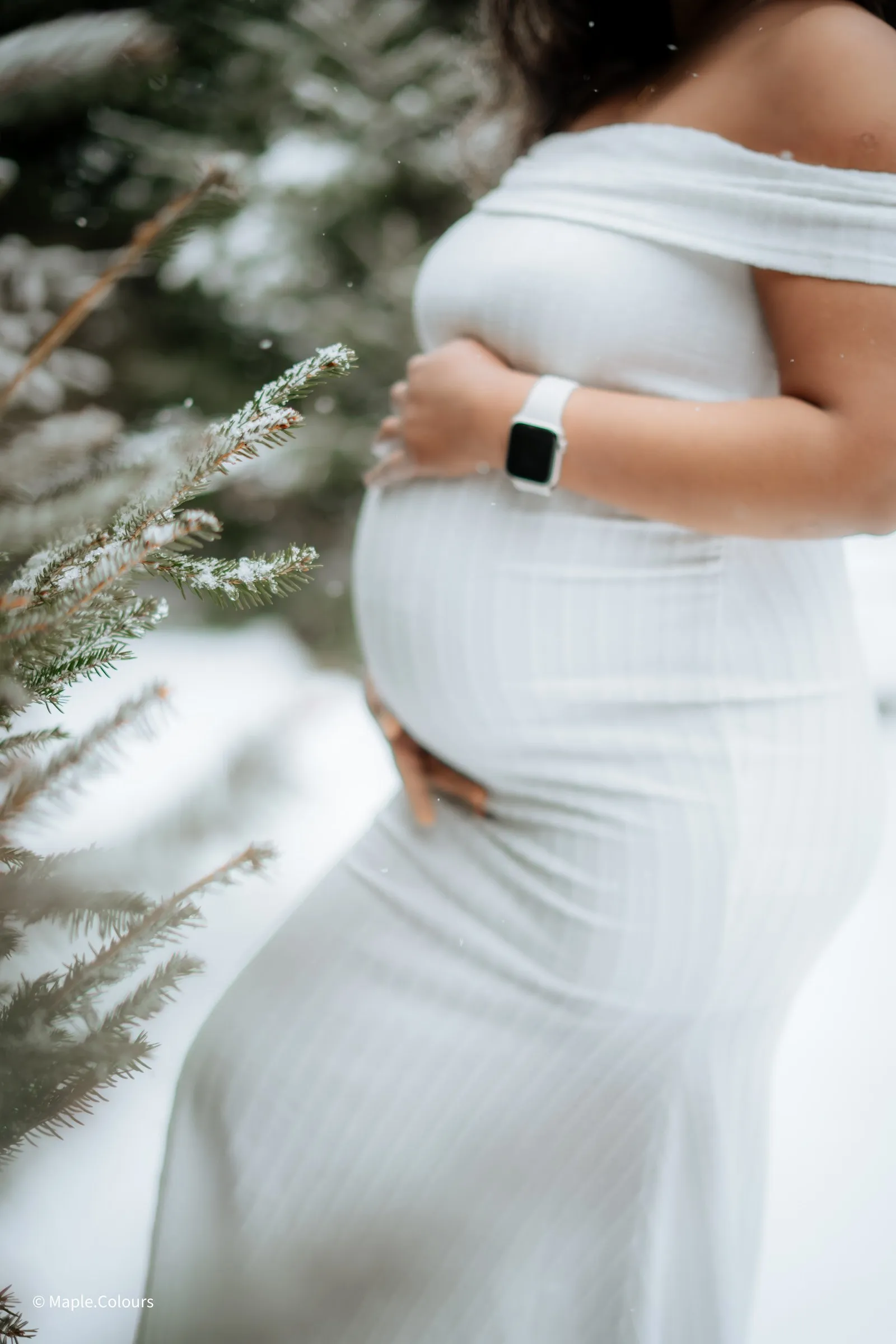 Maternity detail in soft winter light